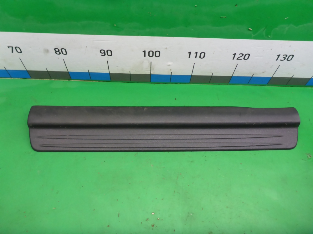 Накладка порога (внутренняя)