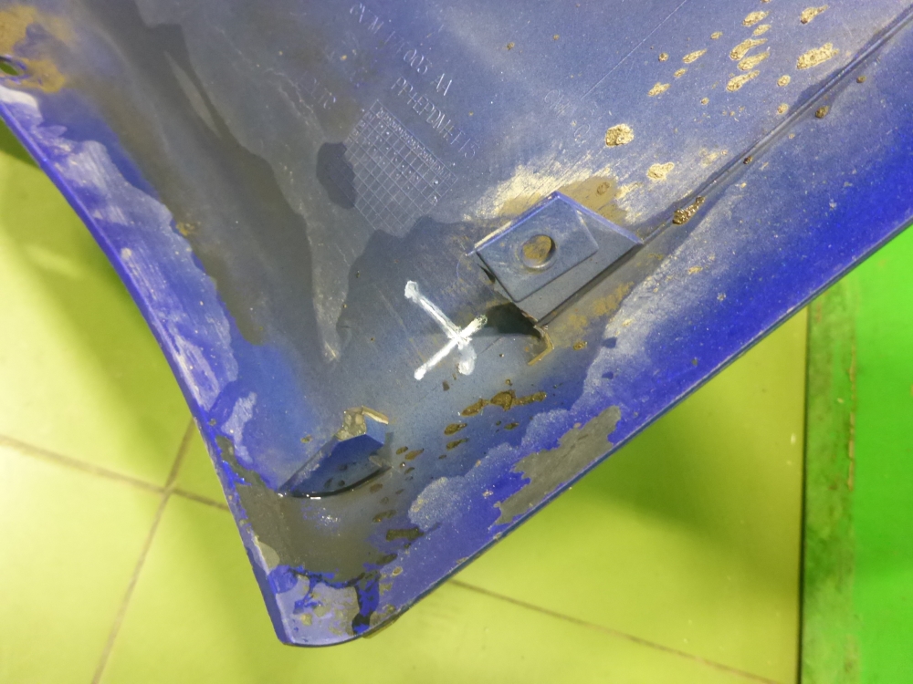 Бампер передний