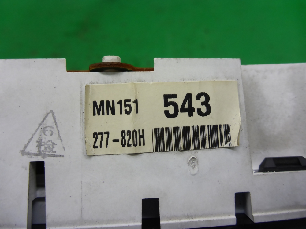 Панель приборов