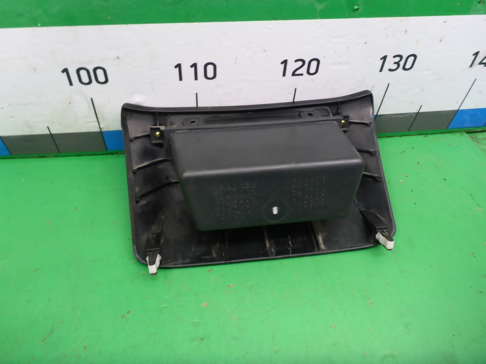 Ящик передней консоли