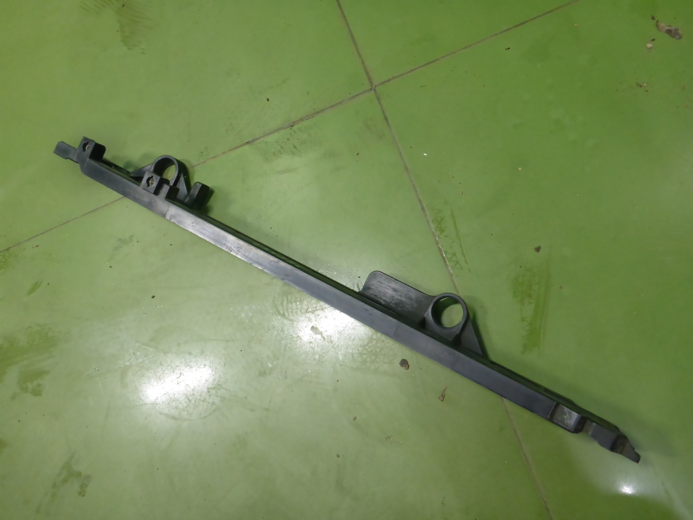 Кронштейн радиатора