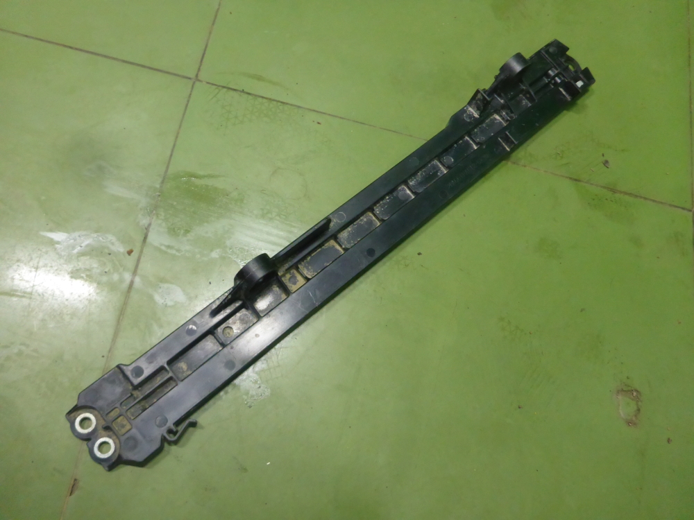 Кронштейн радиатора