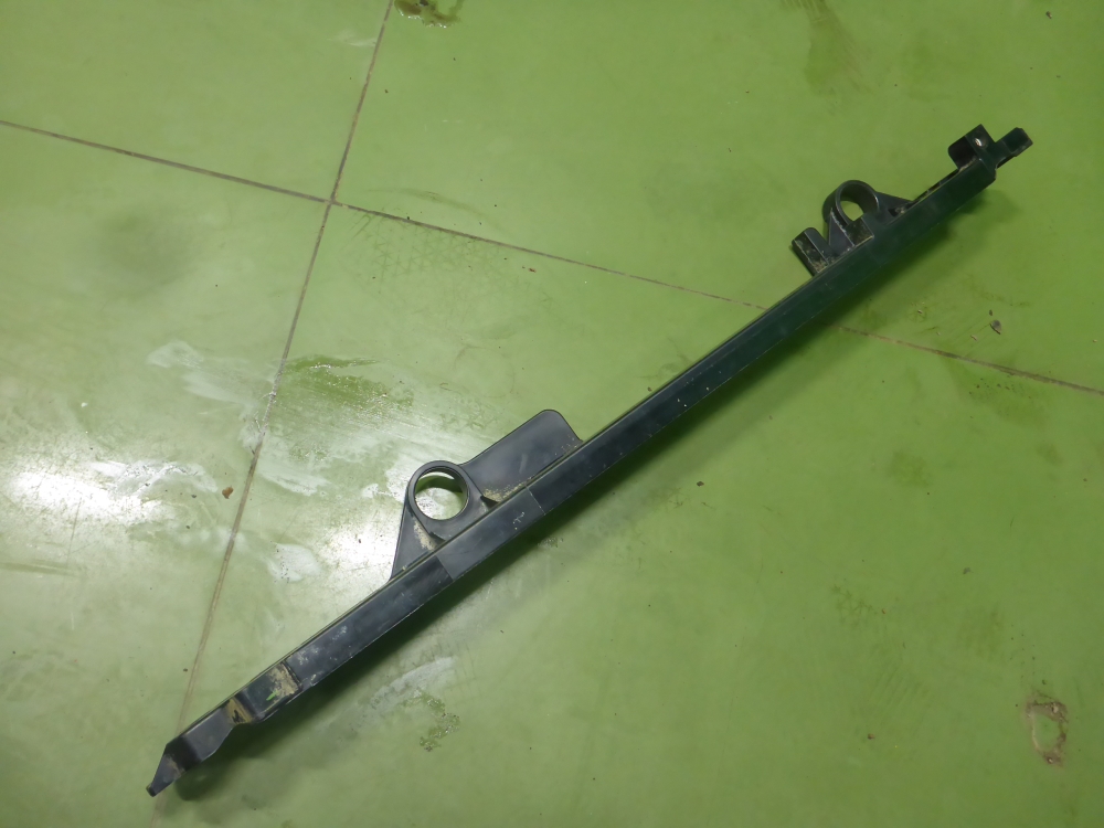 Кронштейн радиатора