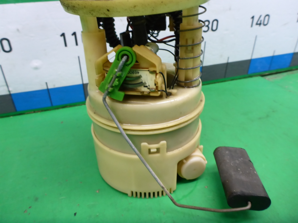 Насос топливный электрический