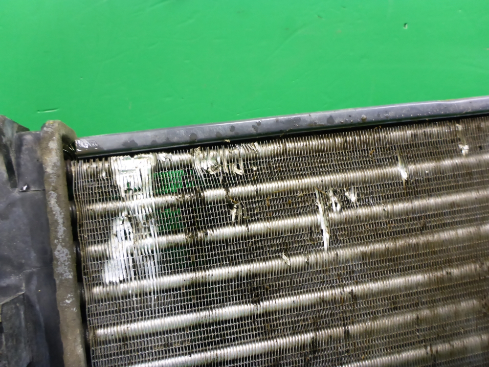 Радиатор охлаждения двигателя основной