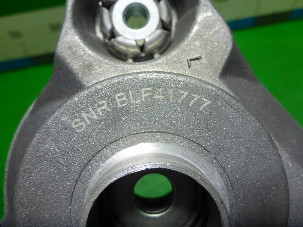 Опора переднего амортизатора