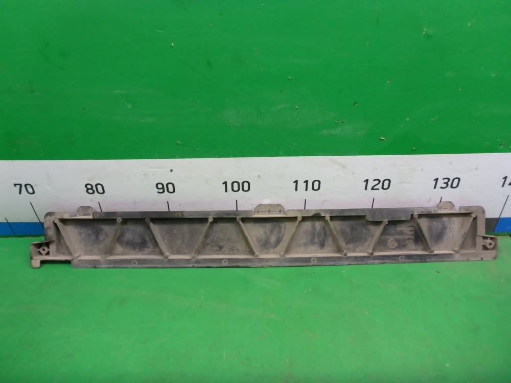 Кронштейн передней панели