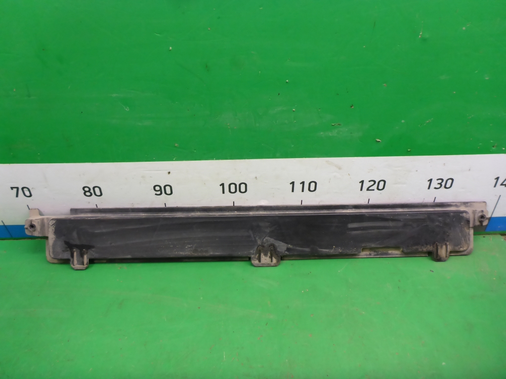 Кронштейн передней панели