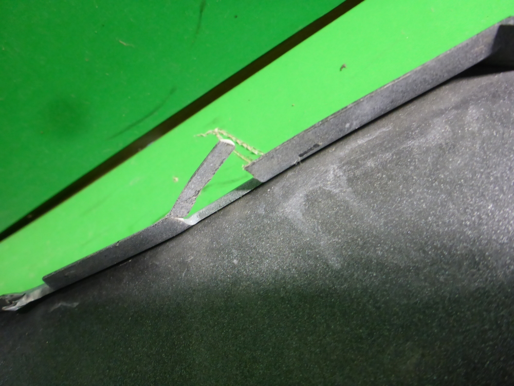 Бампер задний