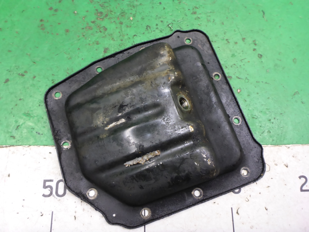 Поддон масляный двигателя (картер)