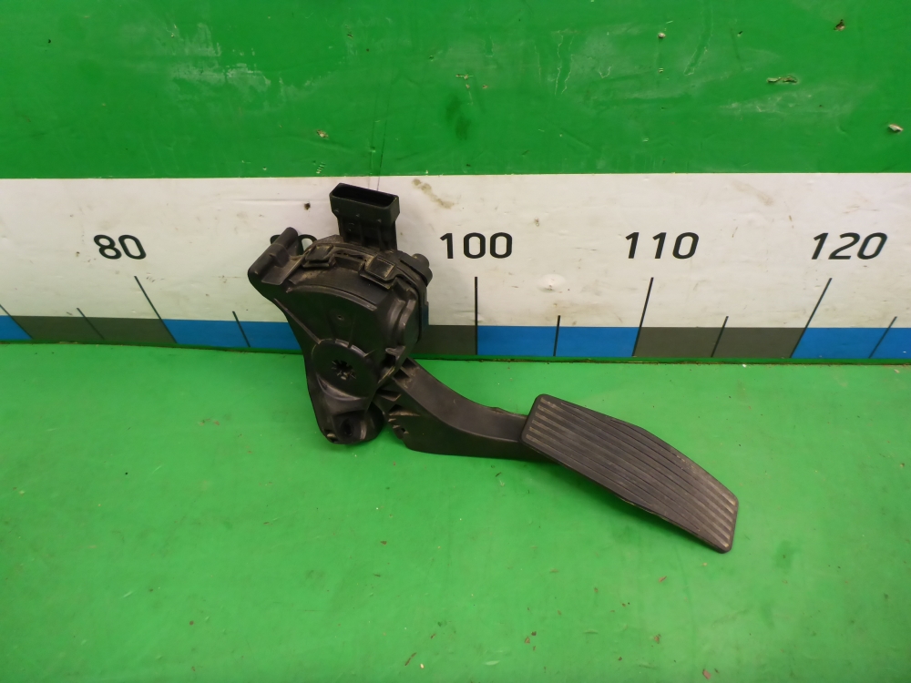 Педаль электронная