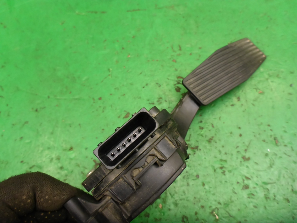 Педаль электронная