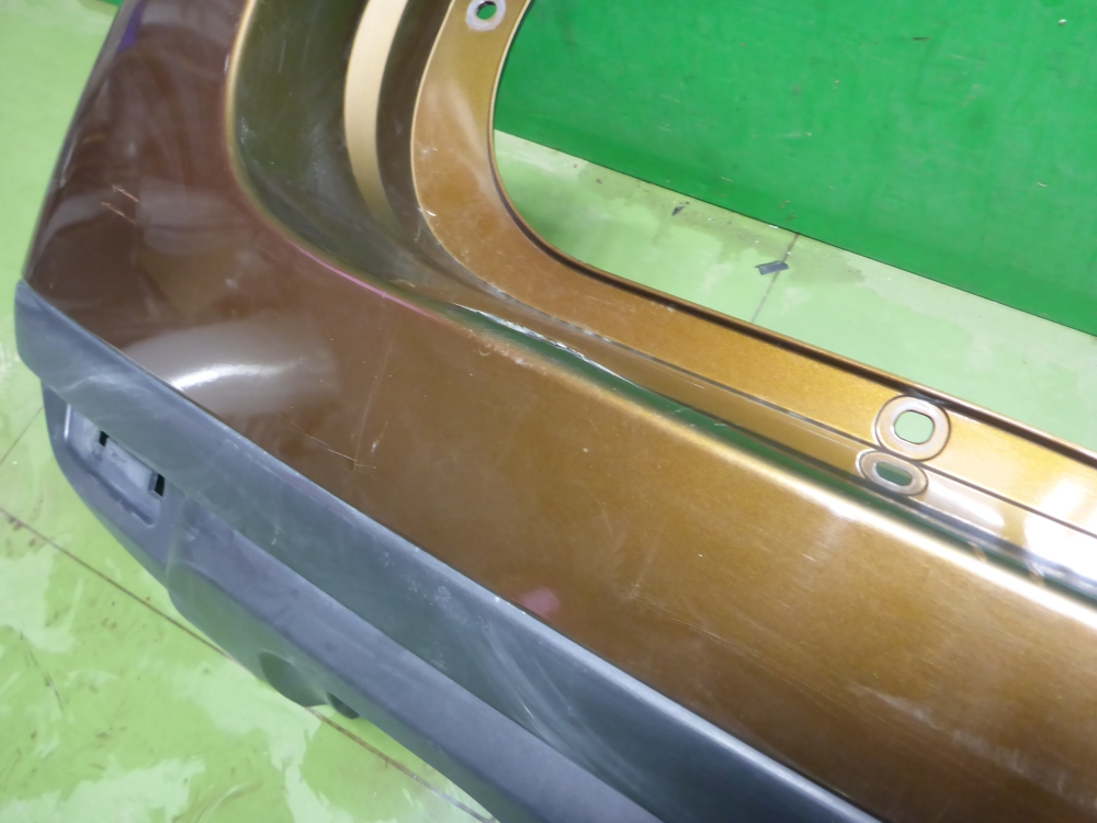 Бампер задний