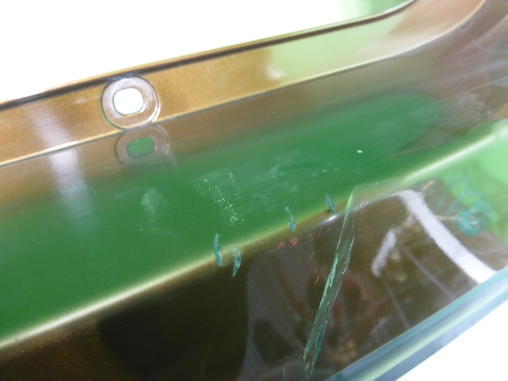 Бампер задний