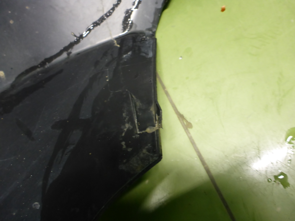 Бампер задний