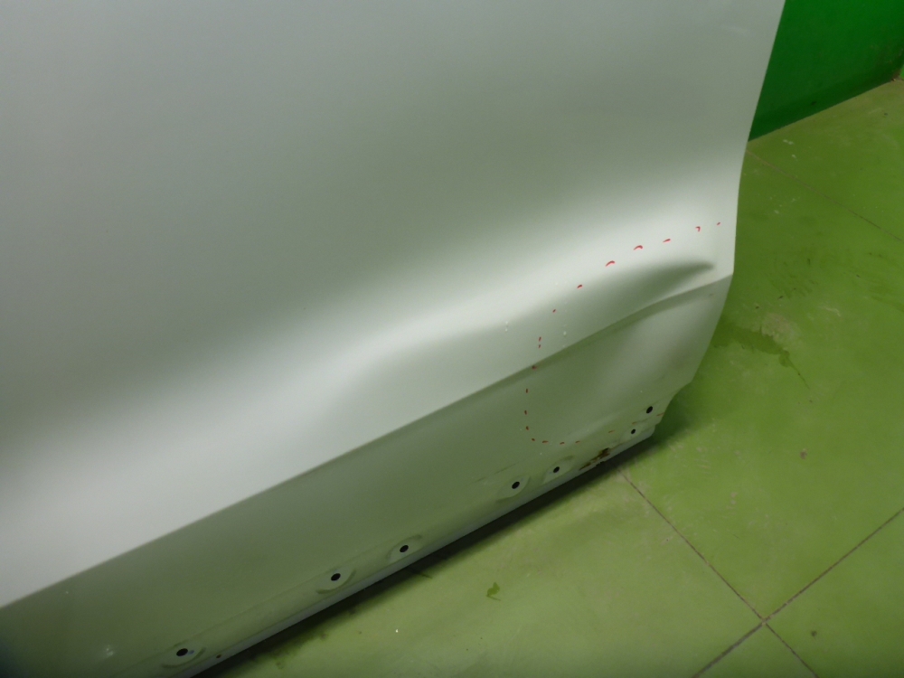 Дверь передняя левая