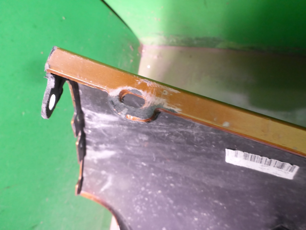 Бампер передний