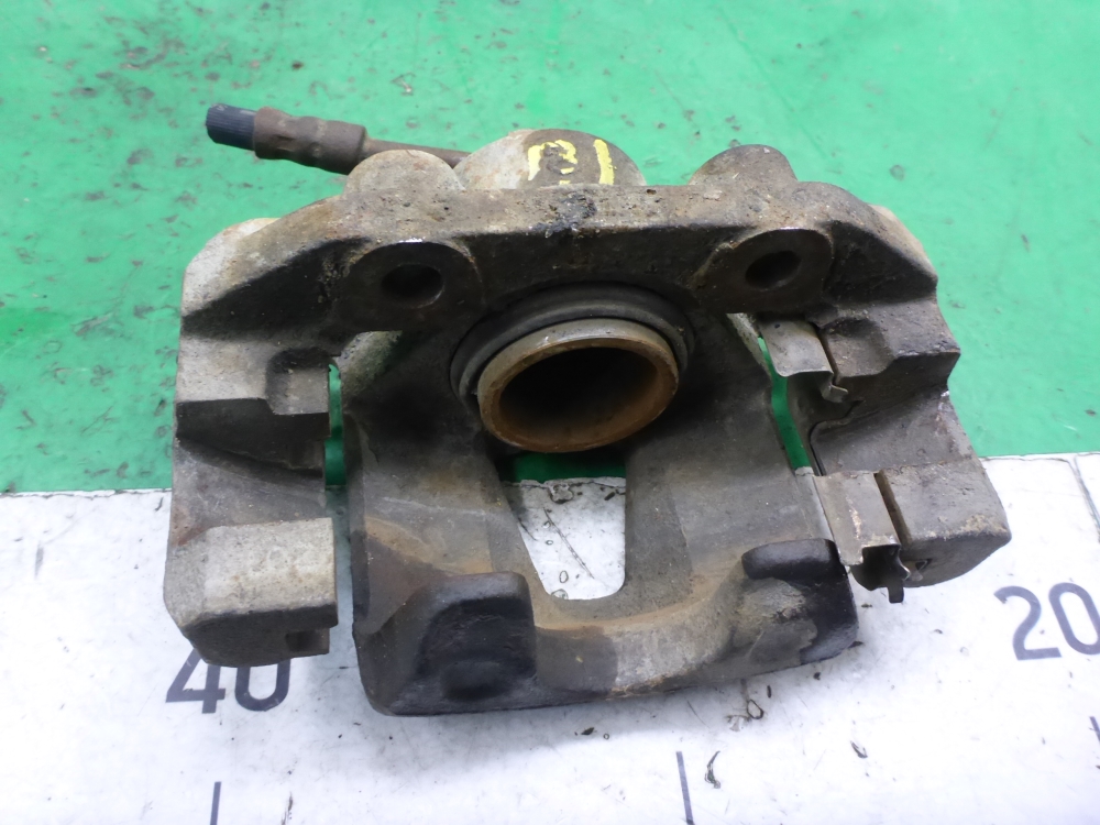 Суппорт передний левый