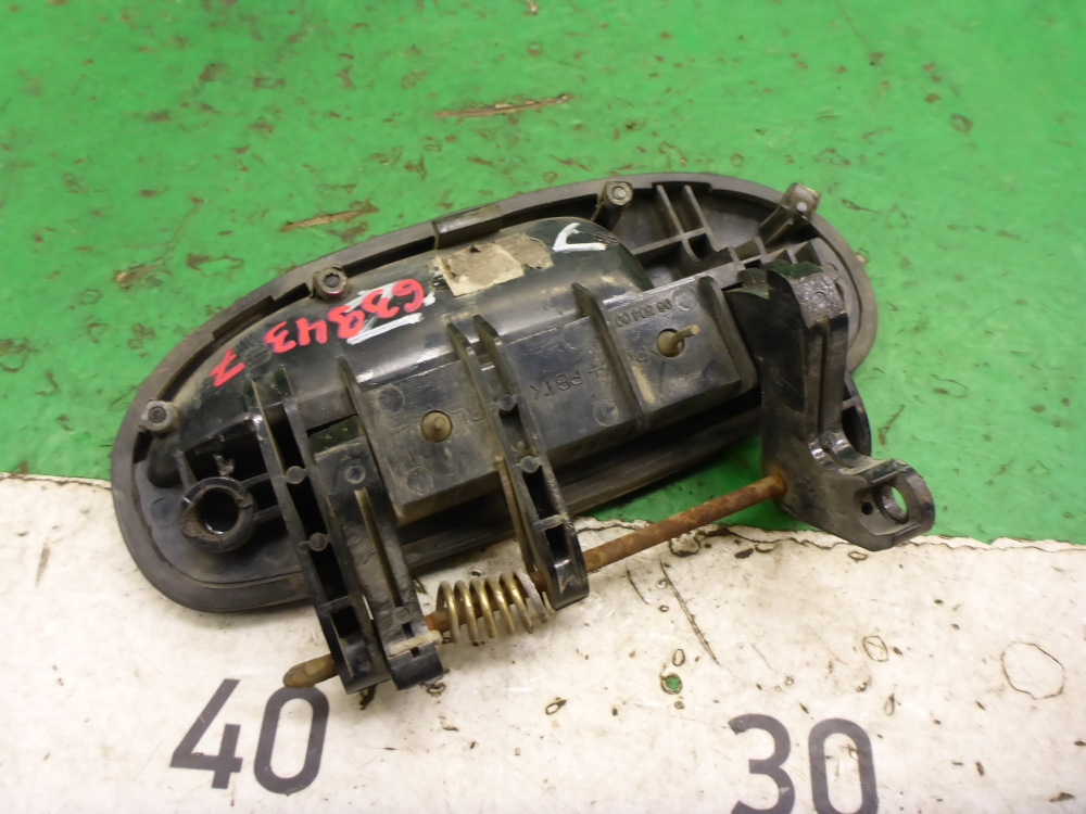 Ручка двери задней наружная левая