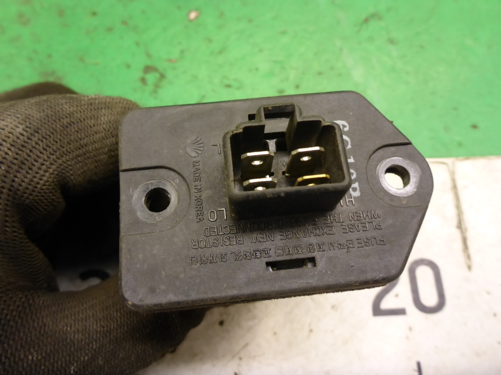 Резистор отопителя