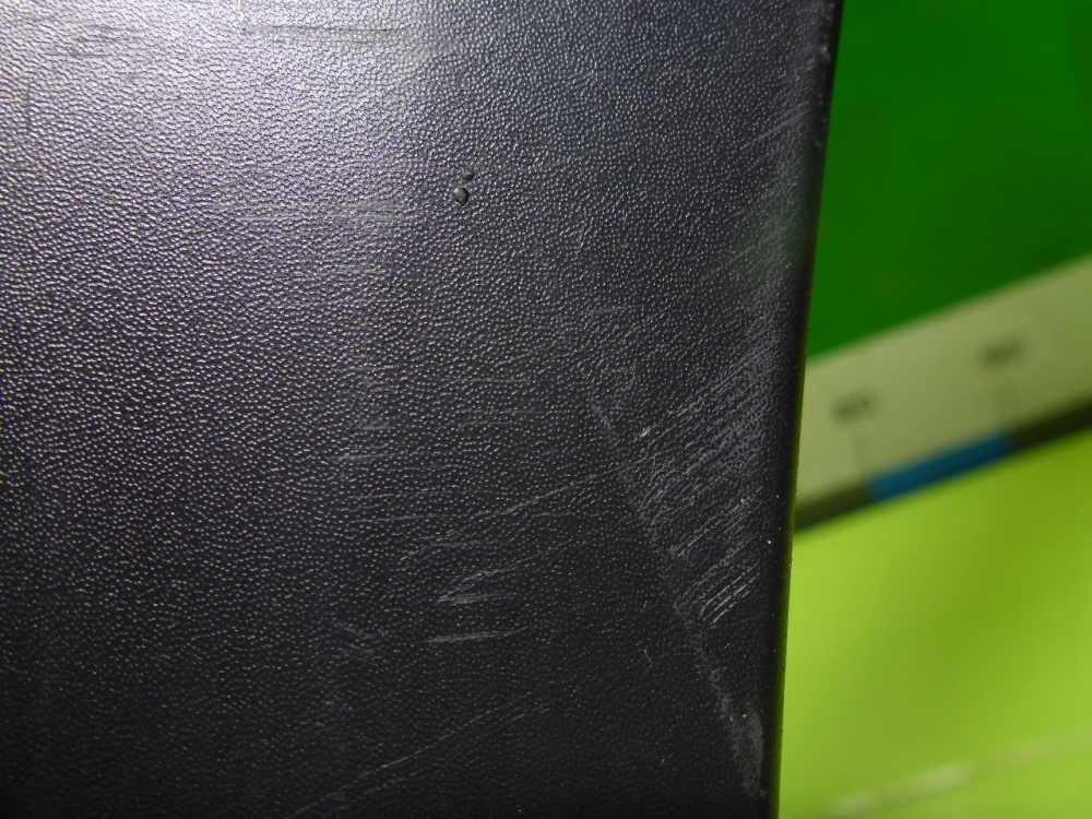 Накладка переднего крыла правого