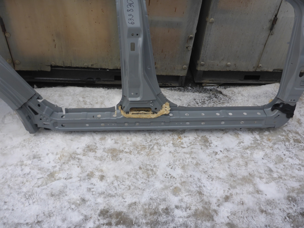 Кузовной элемент