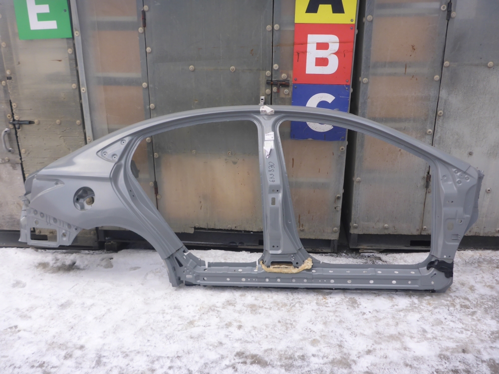 Кузовной элемент