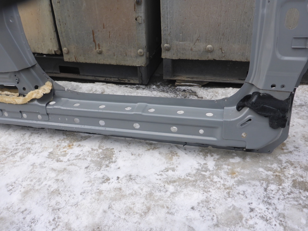 Кузовной элемент