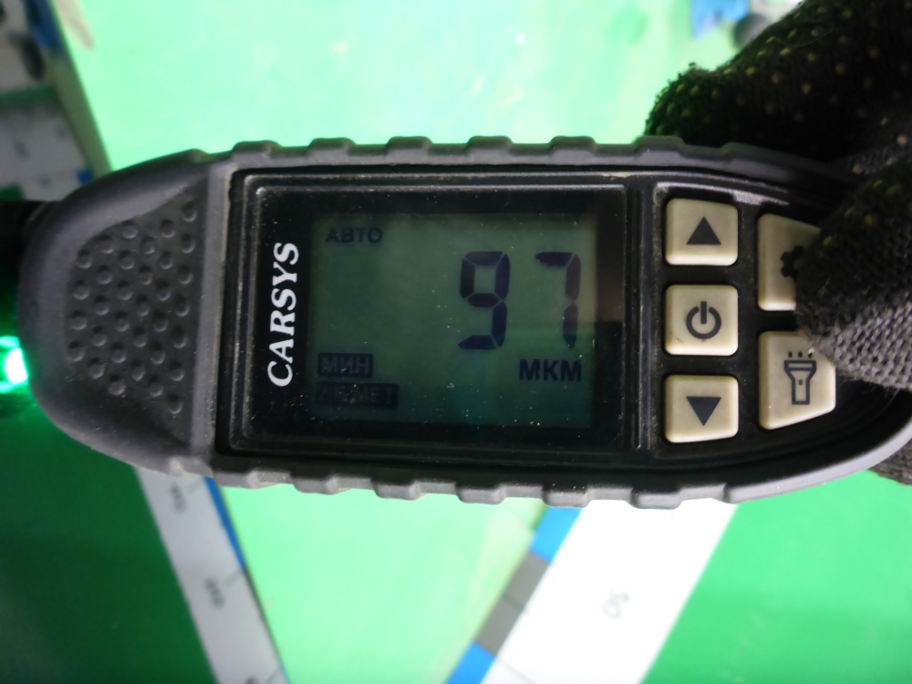 Крыло переднее левое