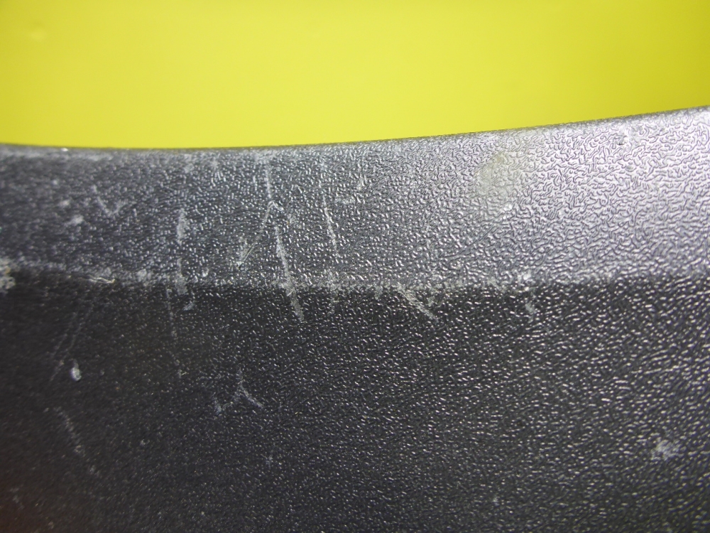 Накладка заднего крыла правого