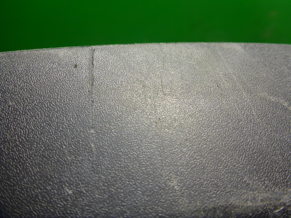 Накладка переднего крыла левого