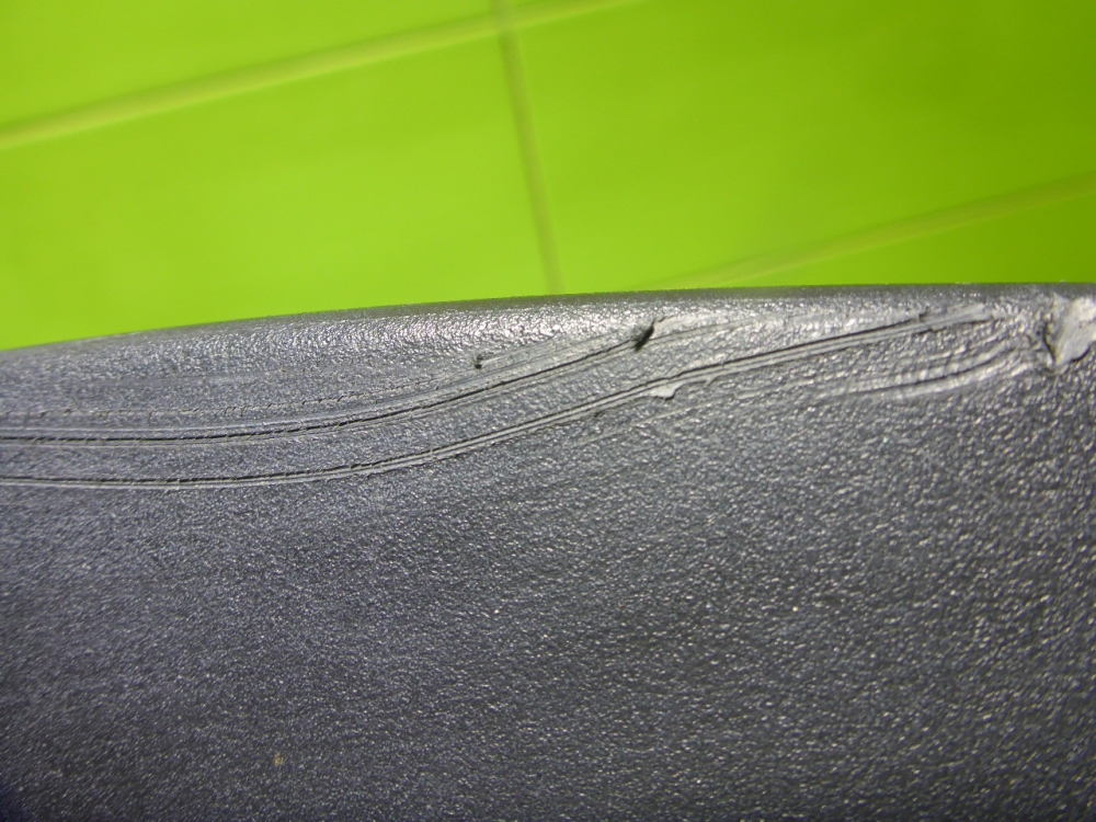 Накладка заднего крыла левого