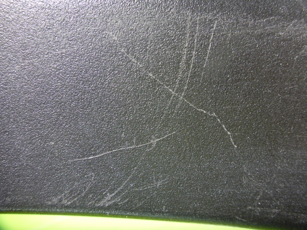 Накладка заднего крыла левого