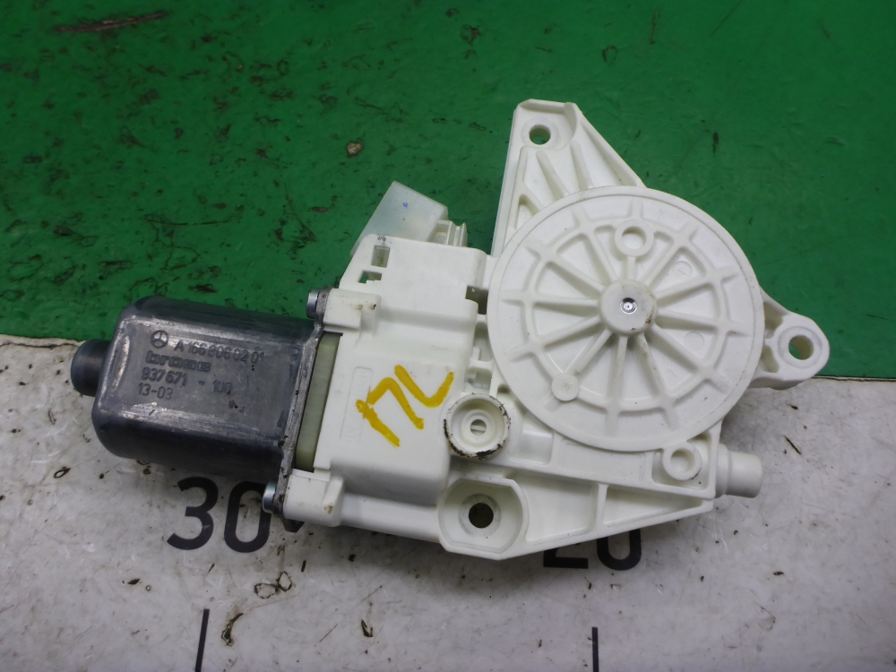 Моторчик стеклоподъемника