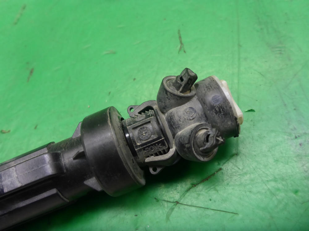 Форсунка омывателя фары