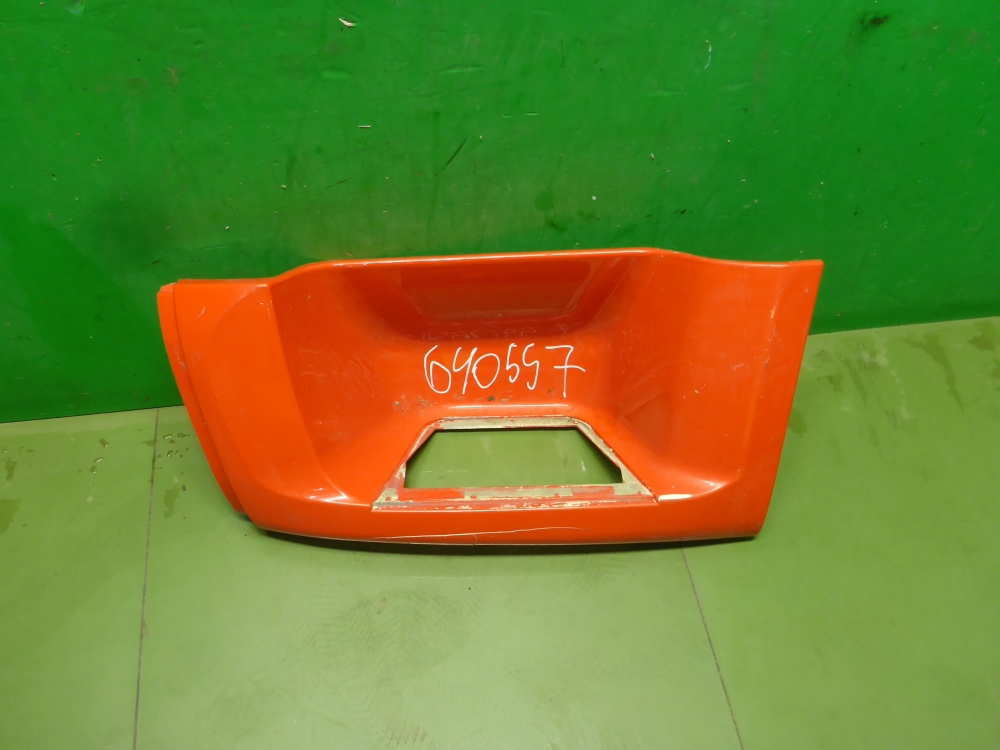 Подножка левая