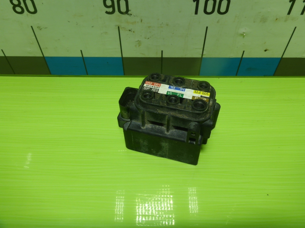 Блок клапанов