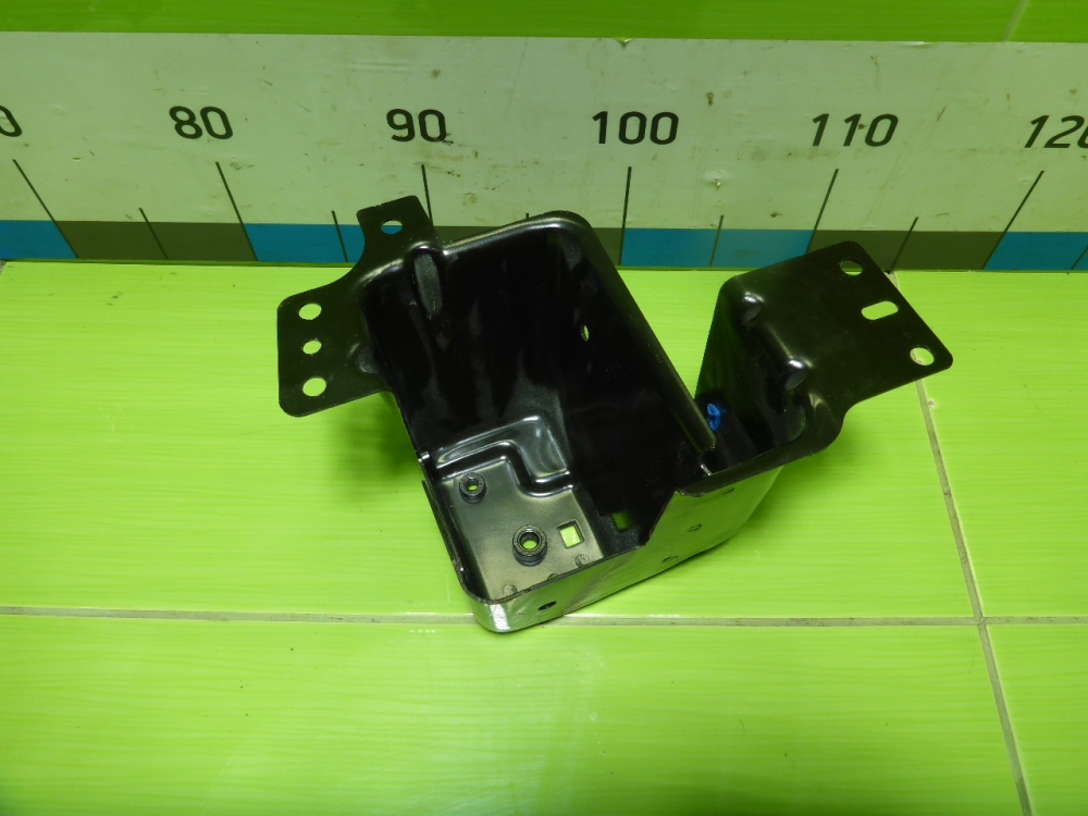 Кронштейн (сопут. товар)