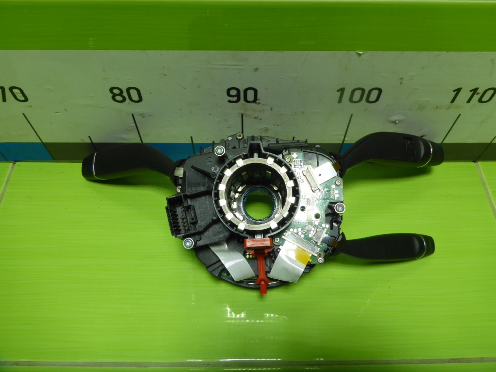 Переключатель подрулевой