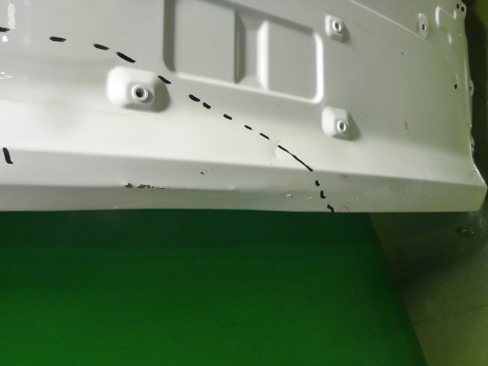 Дверь багажника