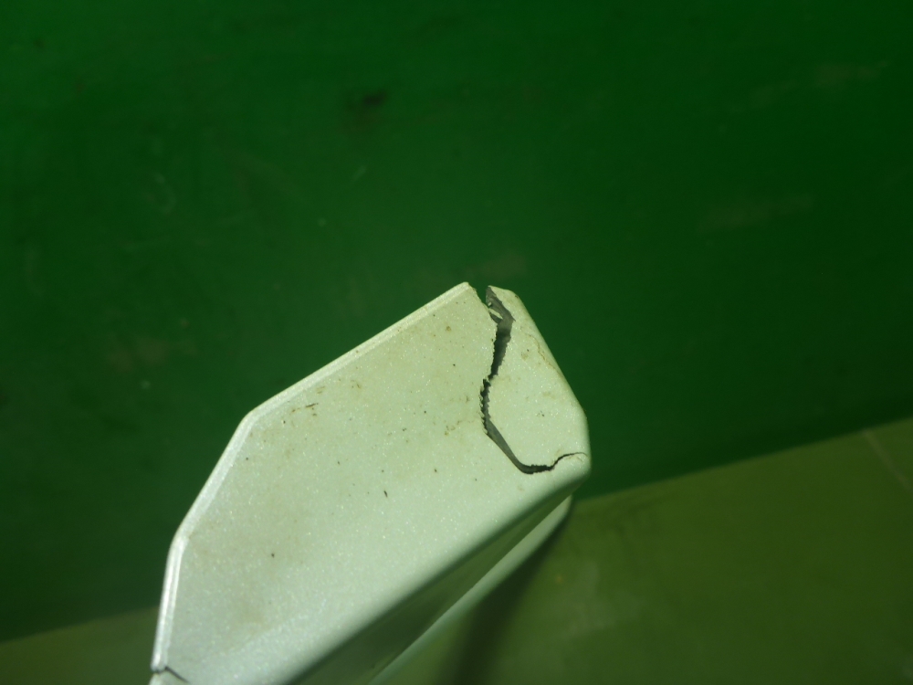 Накладка заднего крыла правого