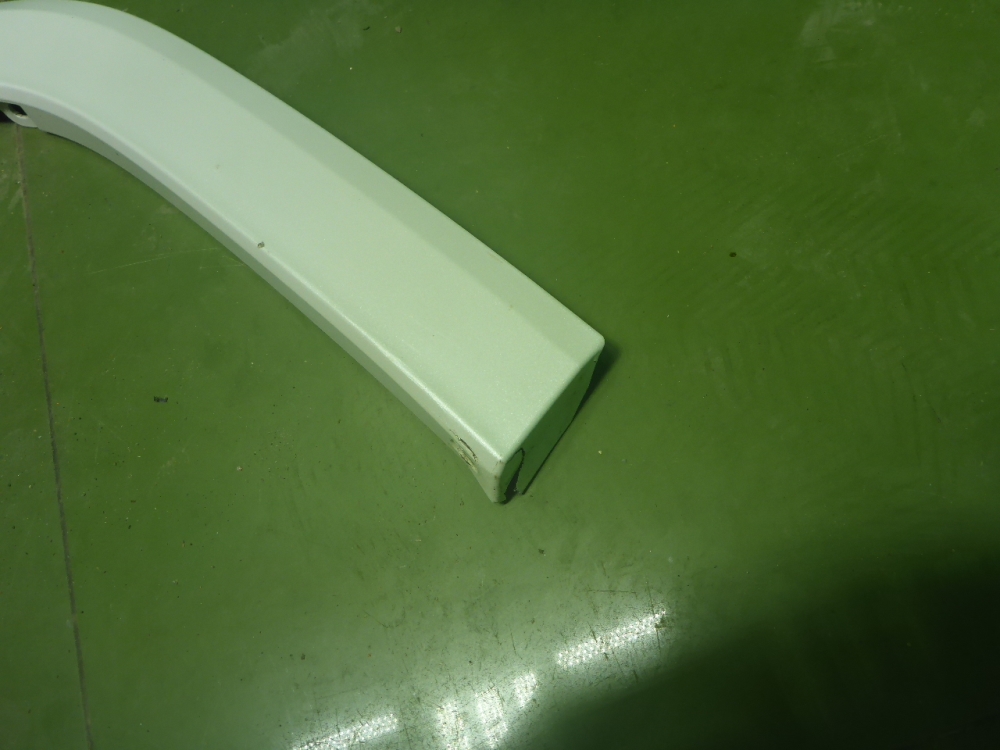 Накладка заднего крыла правого