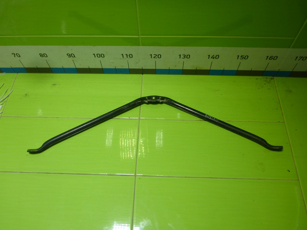 Кронштейн передней панели