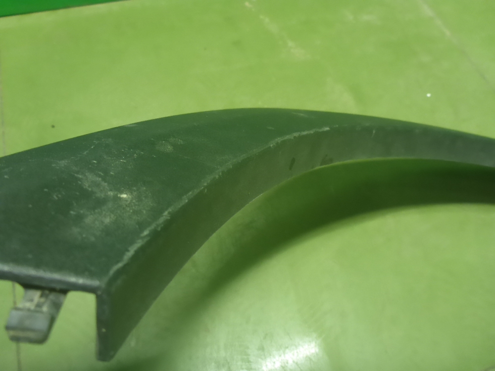 Накладка заднего крыла левого