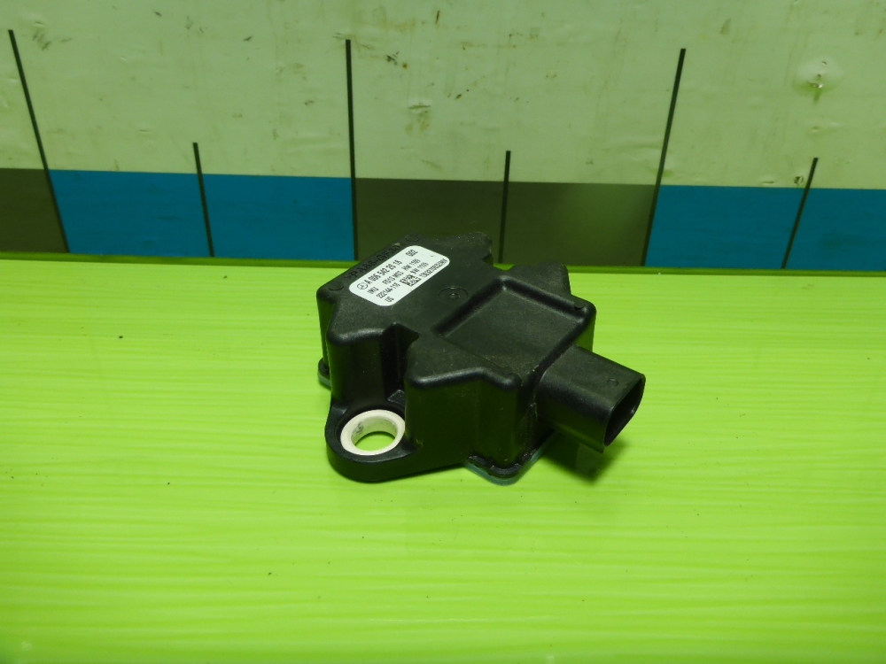 Датчик ускорения