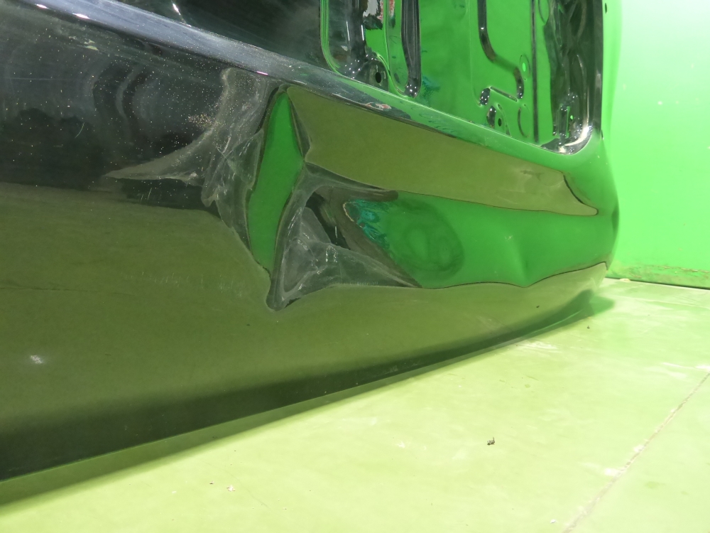 Дверь багажника