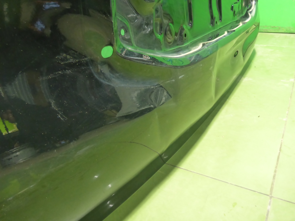 Дверь багажника