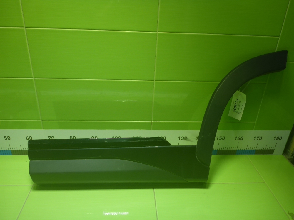 Накладка двери задней левой