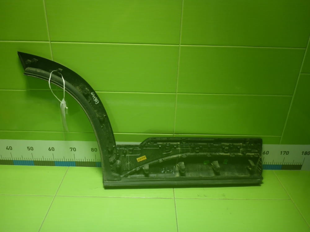 Накладка двери задней левой