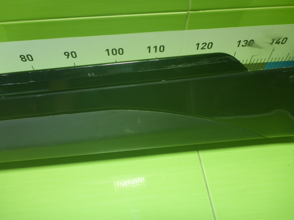 Накладка двери задней левой